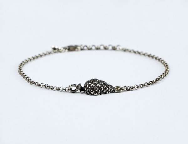 Bracciale Catena Rolò con Pigna Centrale – Argento Brunito 925 - immagine 2